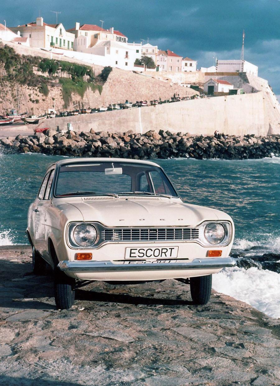  Ford Escort 1968 года  (фото 19 из 25)